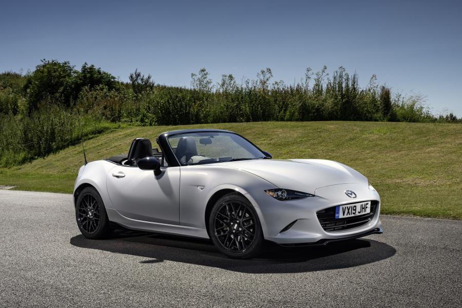  Mazda MX-5 Design Pack (ND) 2019 года  (UK) (фото 40 из 40)